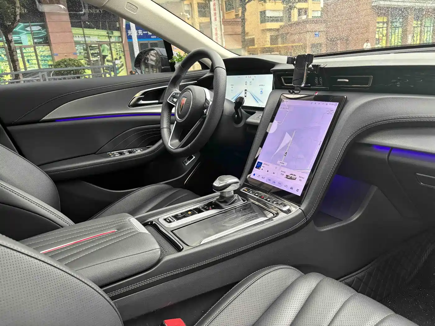 Hongqi H5 2024 2.0T Automatic Smart Connect Flag Smooth Edition фото 14