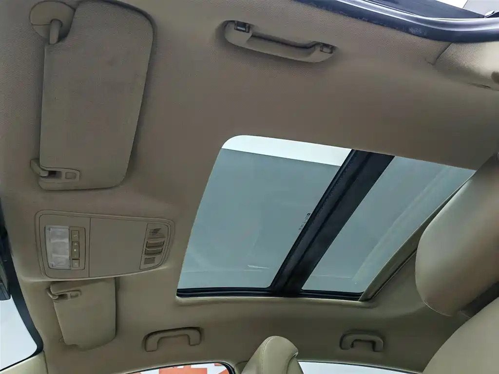 Buick LaCrosse 2012 2.4L SIDI Elegance Edition фото 14