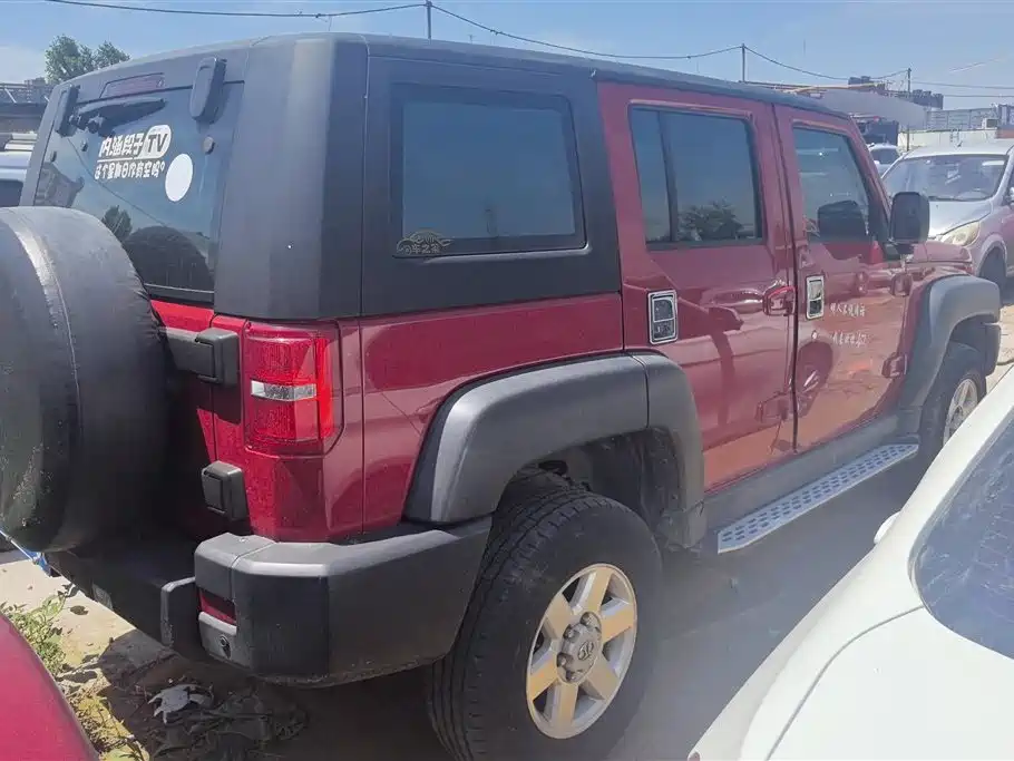 BAIC ORV Beijing Offroad BJ40 2016 Model 40L 2.3T Automatic 2WD Luxury фото 3