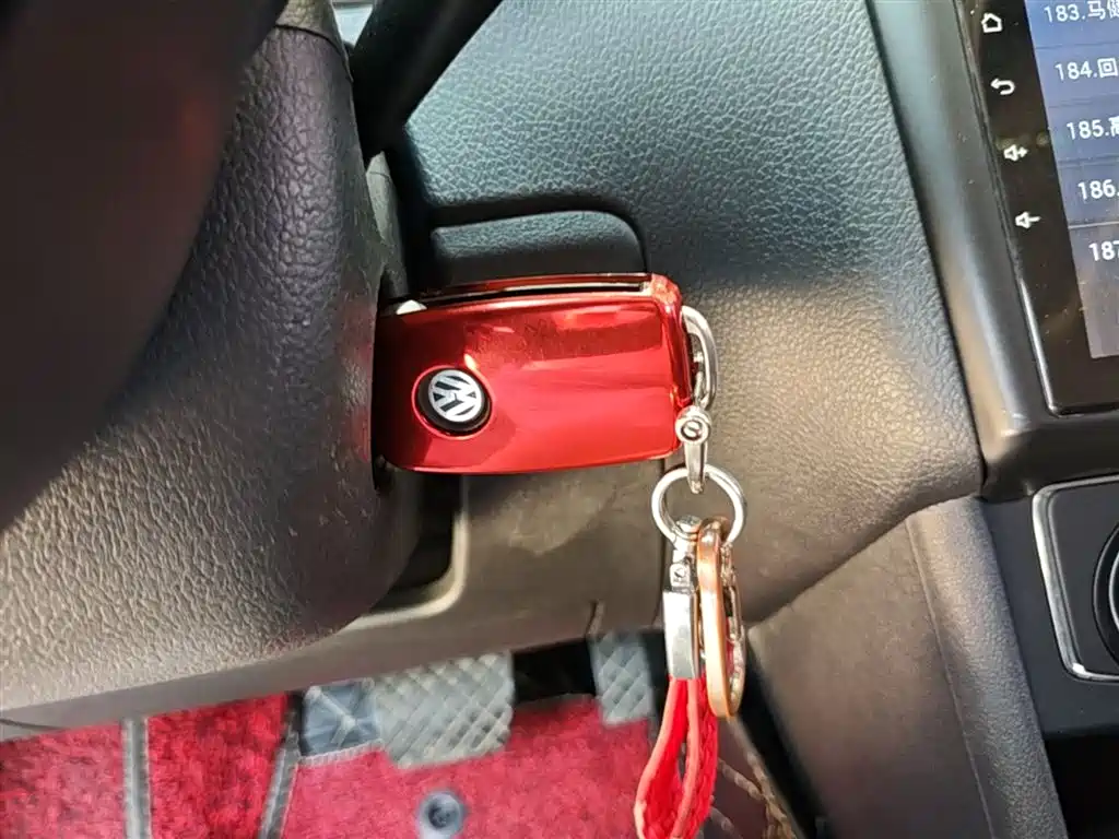 Volkswagen Polo 2016 1.6L Automatic Comfort фото 9