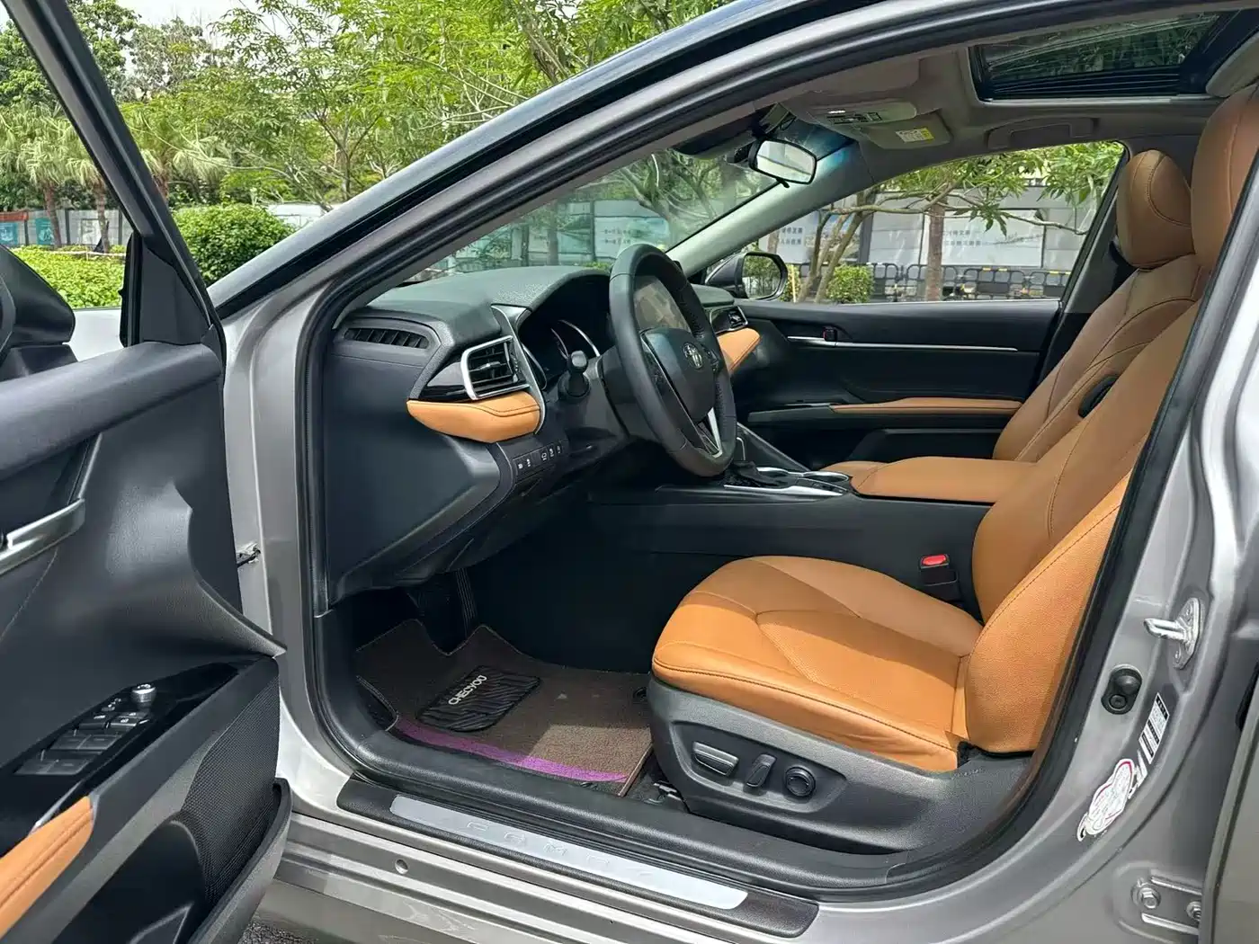 Toyota Camry 2021 2.0G Luxury Edition фото 6
