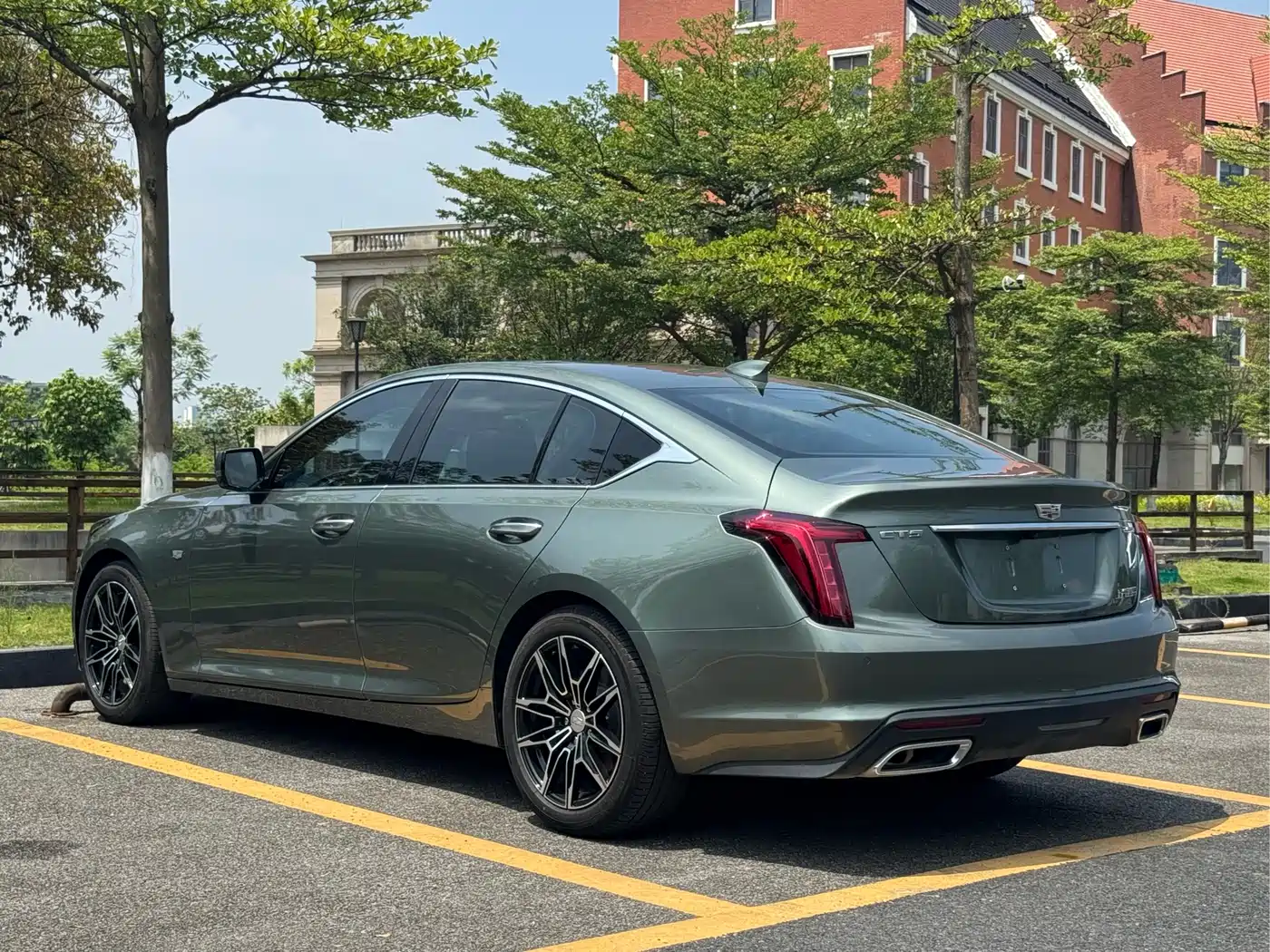 Cadillac CT5 2022 28T Luxury (Standard) фото 6