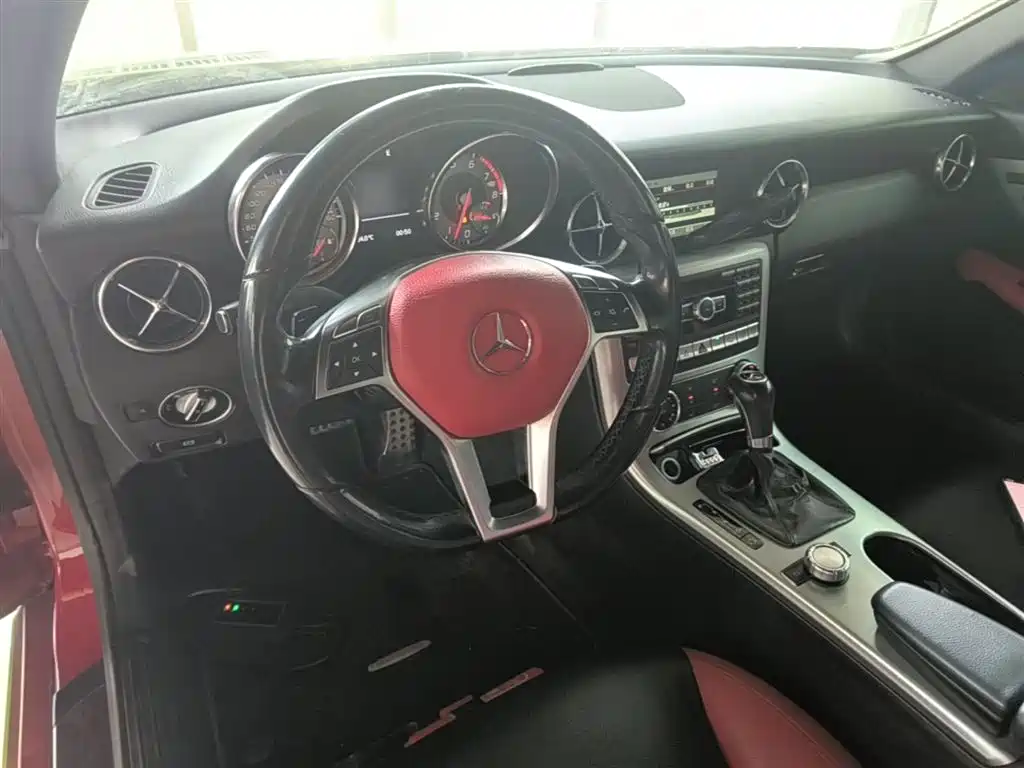 Mercedes-Benz SLK-Class 2011 SLK 200 Fashion фото 11