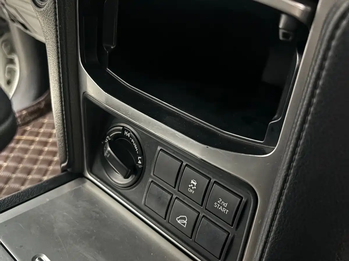 Toyota Prado 2018 3.5L Auto SX фото 19