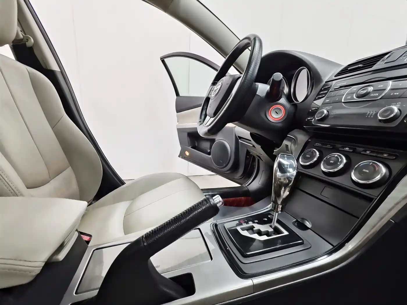 Mazda Ruiyi 2013 2012 2.0L Automatic Luxury Edition