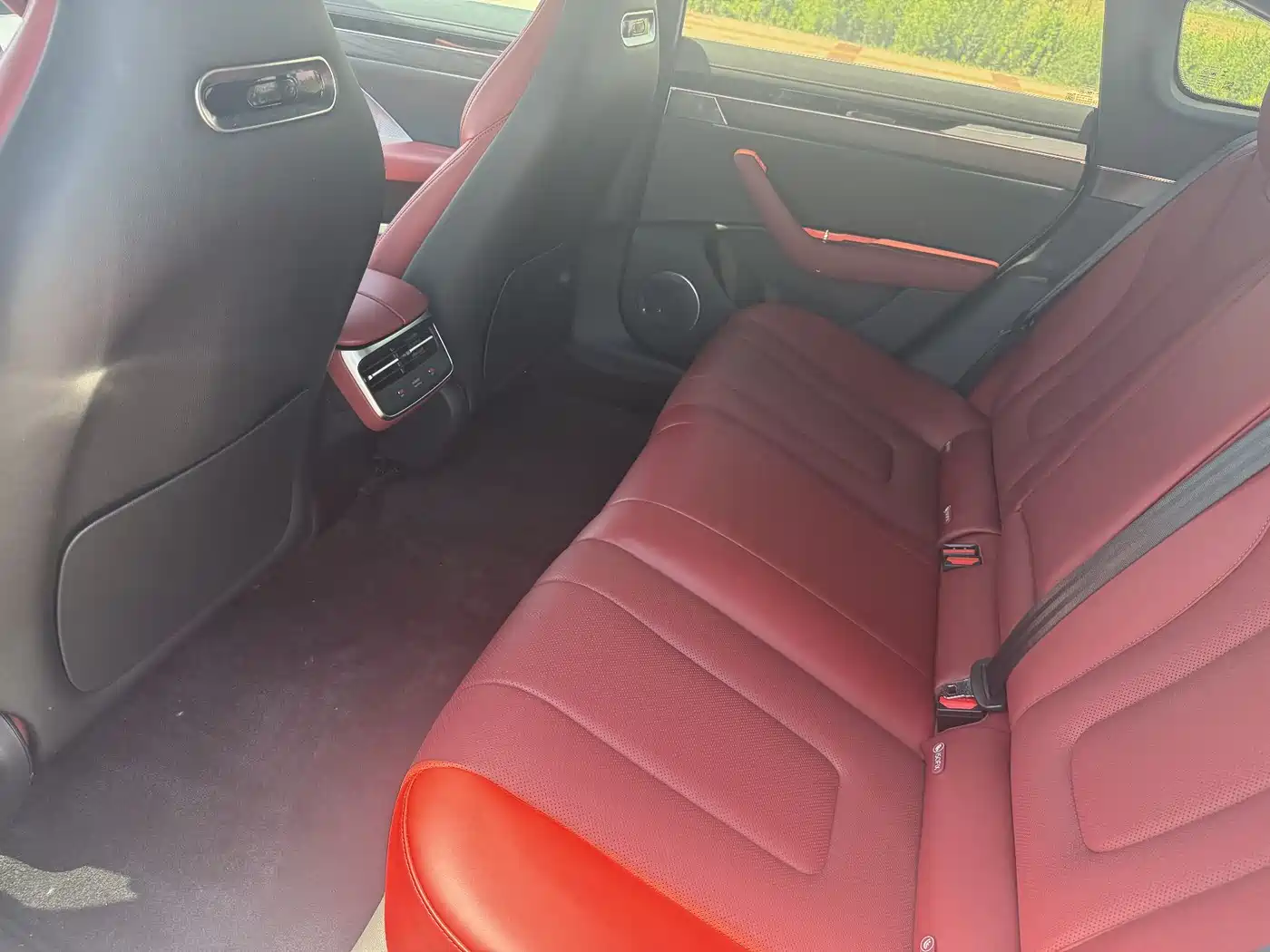 Zhijie S7 2024 Max RWD Long Range Smart Drive фото 5