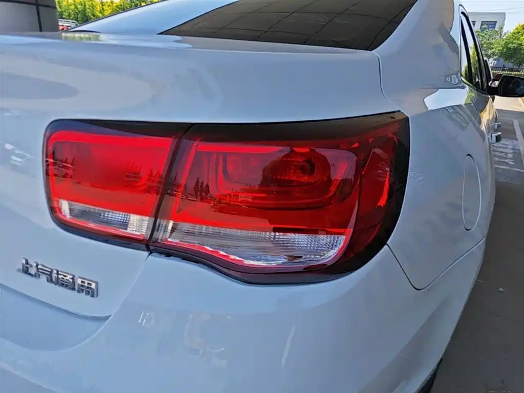 Chevrolet Malibu 2018 530T Automatic Luxury Edition фото 8