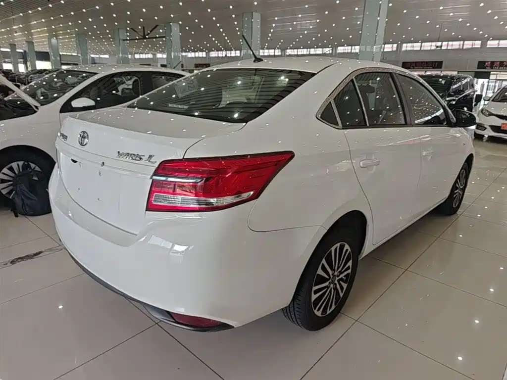Toyota YARiS L Zhi Xiang 2019 1.5E CVT Charming China VI фото 7