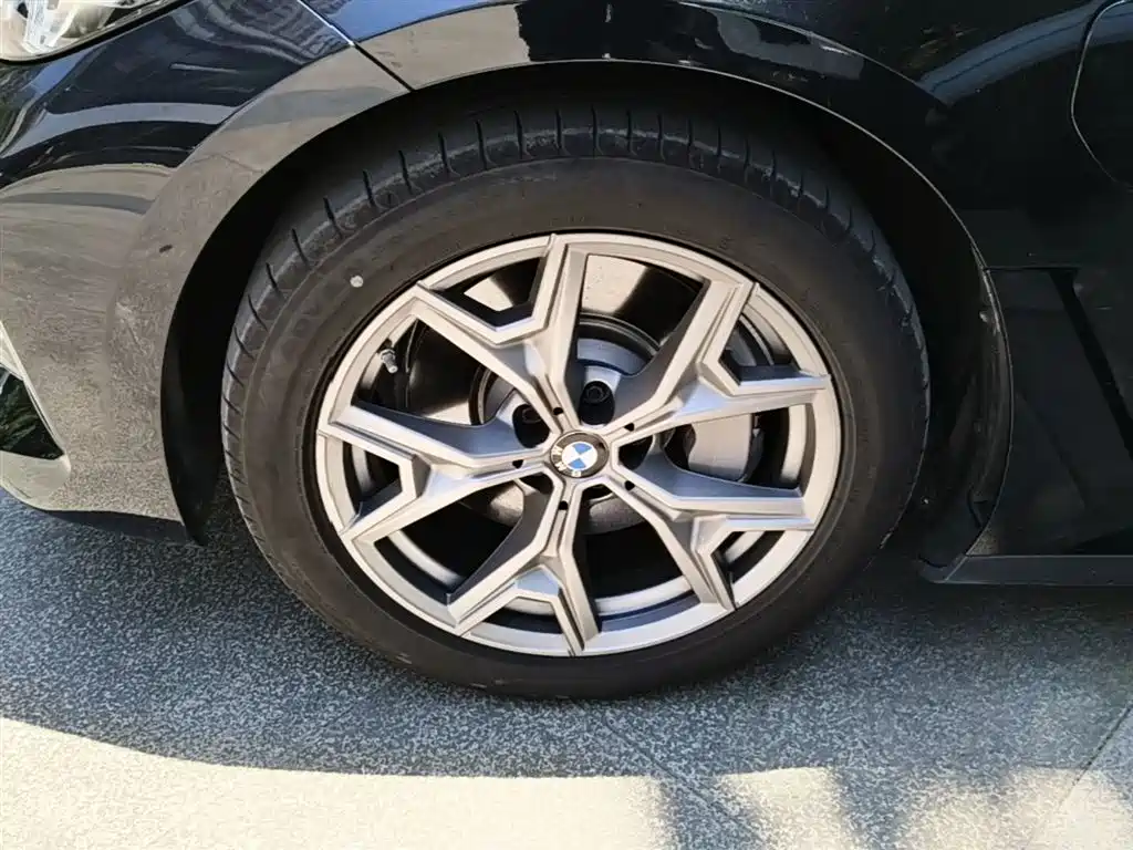BMW i3 2025 eDrive 35 L фото 23
