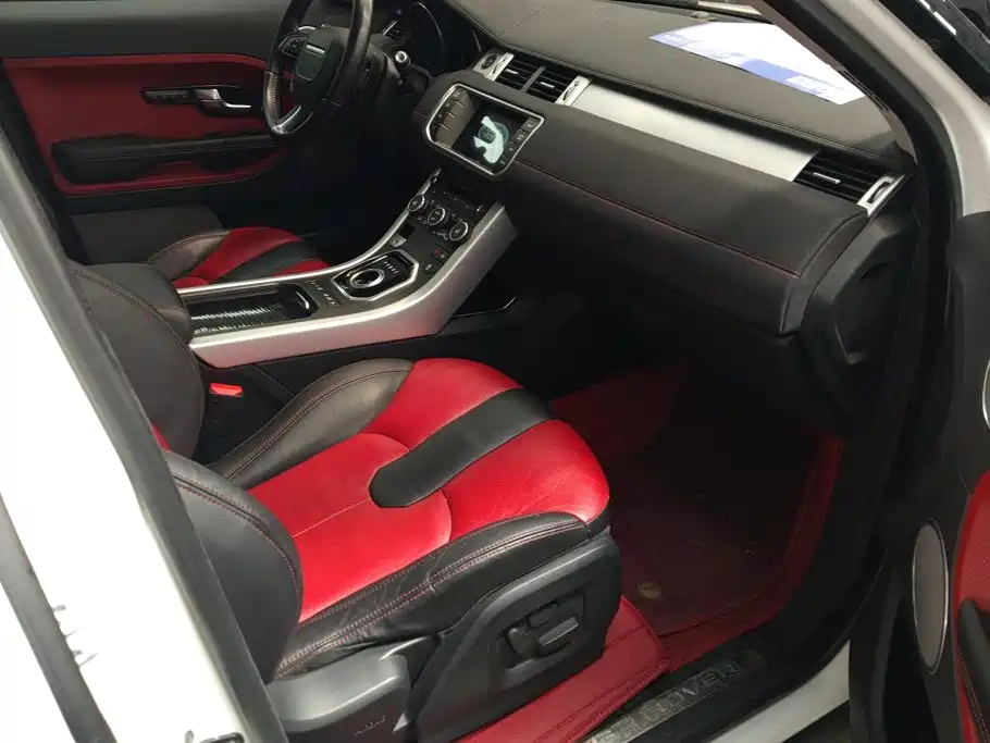 Land Rover Range Rover Evoque (Import) 2014 2014 2.0T 5-door Brilliance Sport