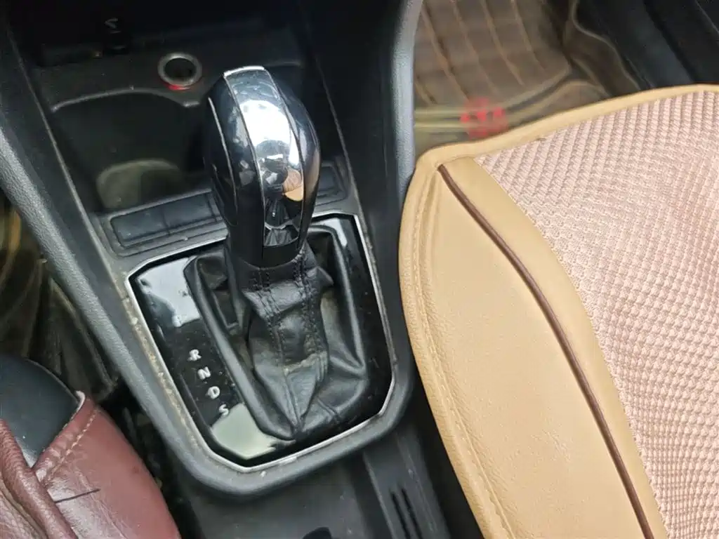 Volkswagen Jetta 2017 1.5L Automatic Comfort фото 21
