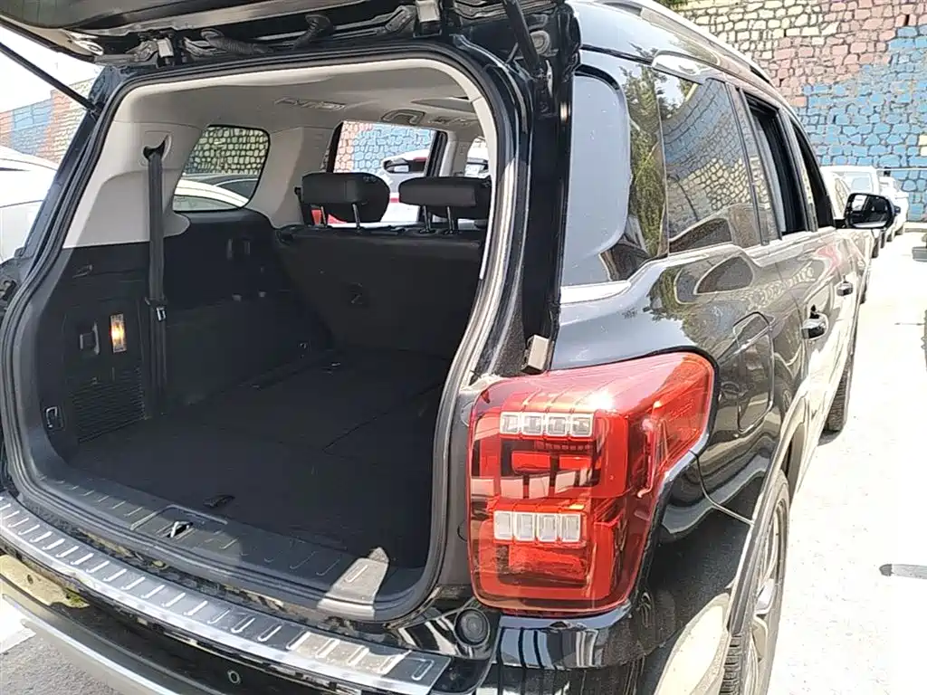 GAC Trumpchi Trumpchi GS8 2017 320T 2WD Luxury Smart Connect (7-seater) фото 19