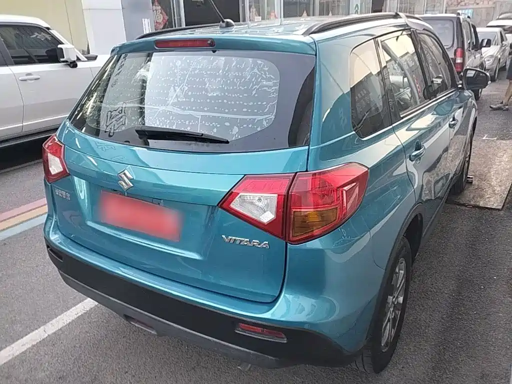 Suzuki Vitara 2017 2016 1.6L Manual 2WD Progressive Model