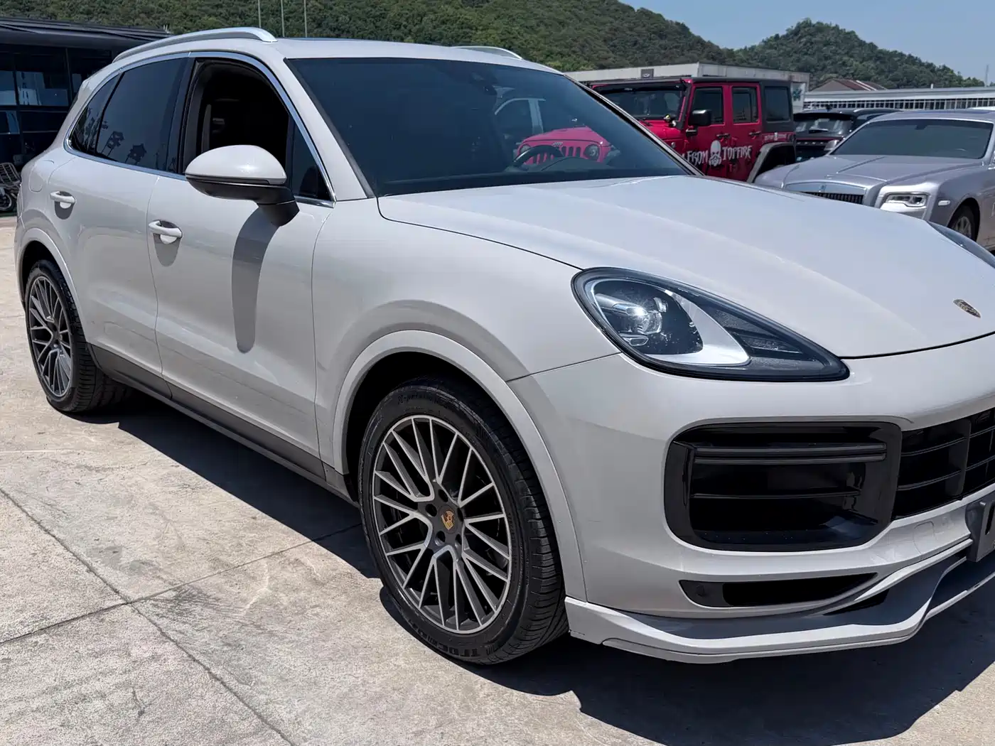 Porsche Cayenne 2019 Cayenne 3.0T фото 3