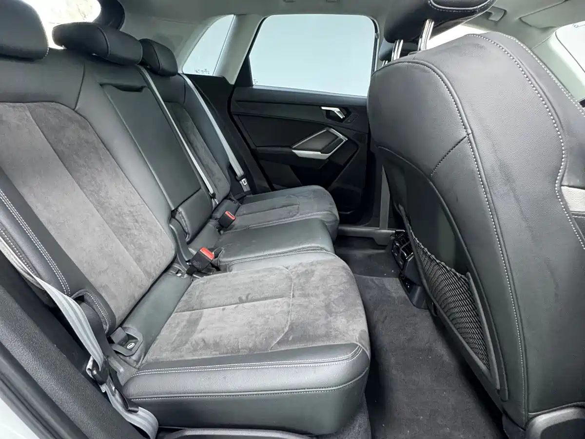 Audi Q3 2022 35 TFSI Fashion Dynamic фото 12