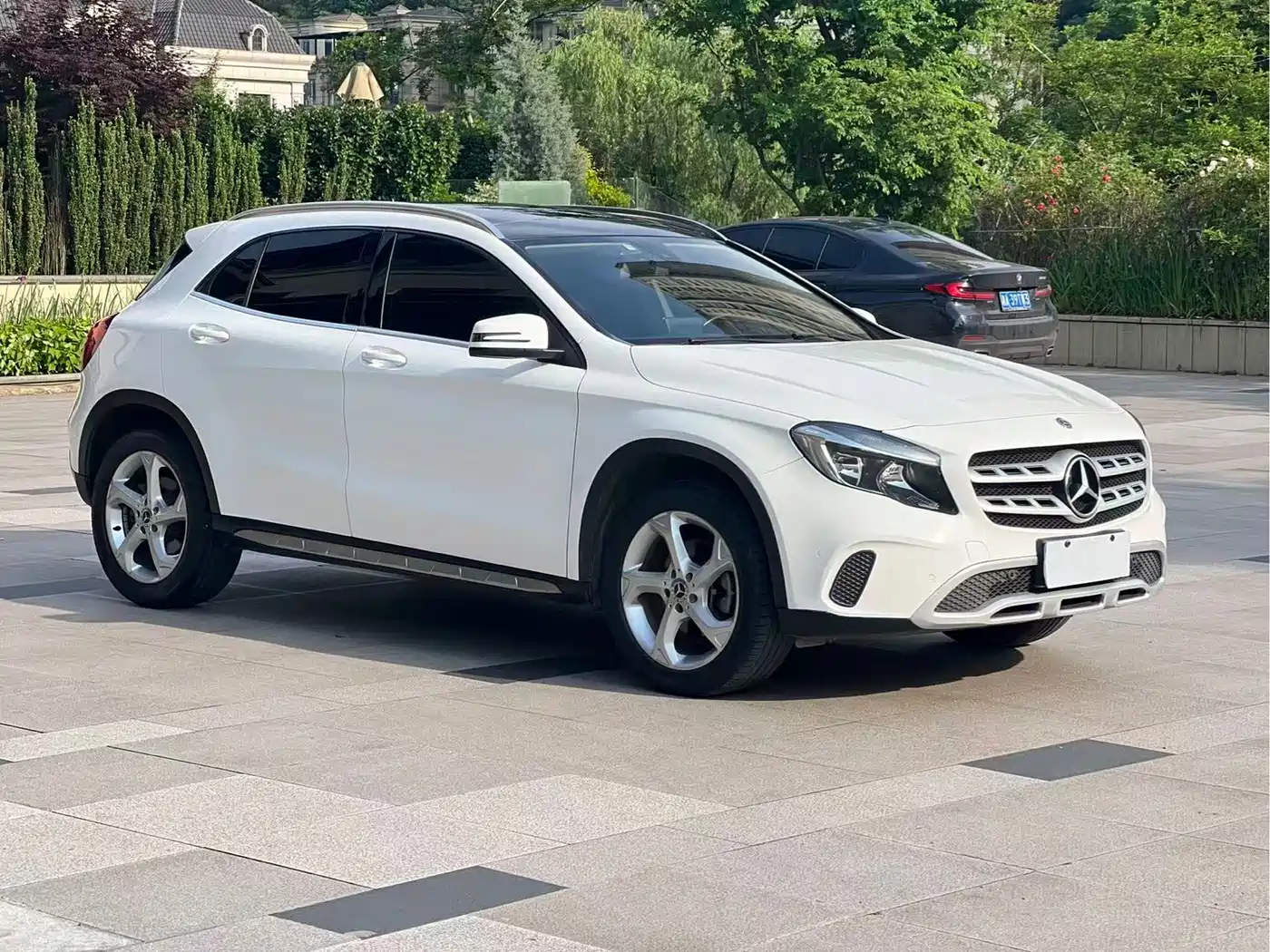Mercedes-Benz GLA 2017 GLA 200 Fashion фото 3