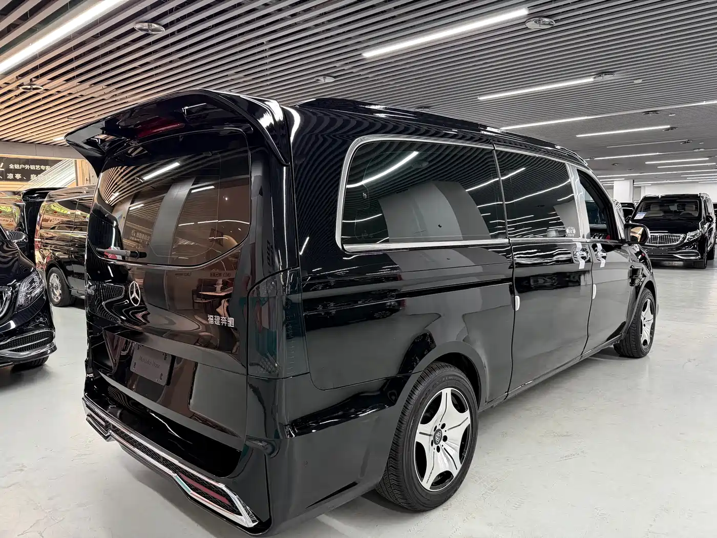 Mercedes-Benz Vito 2021 2.0T Business Edition 7-seater фото 12