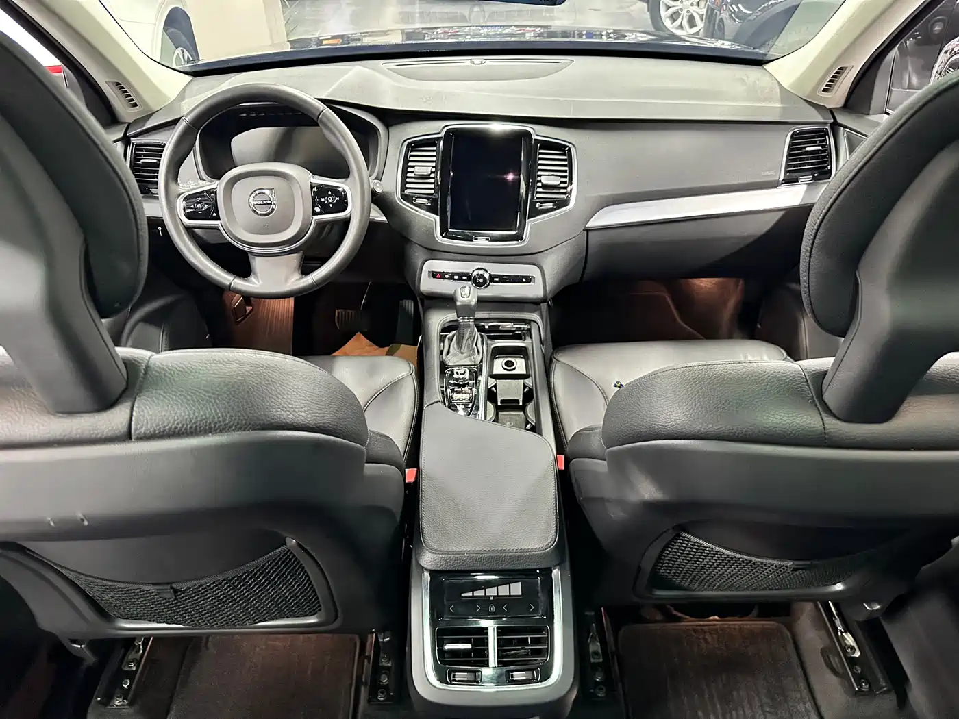 Volvo XC90 2018 T6 Inscription 7-seater фото 6