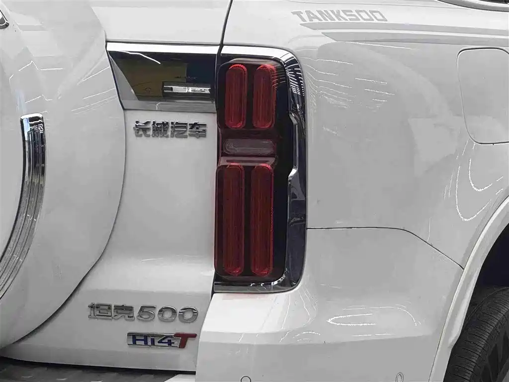 Tank 500 EV 2023 Hi4-T фото 14