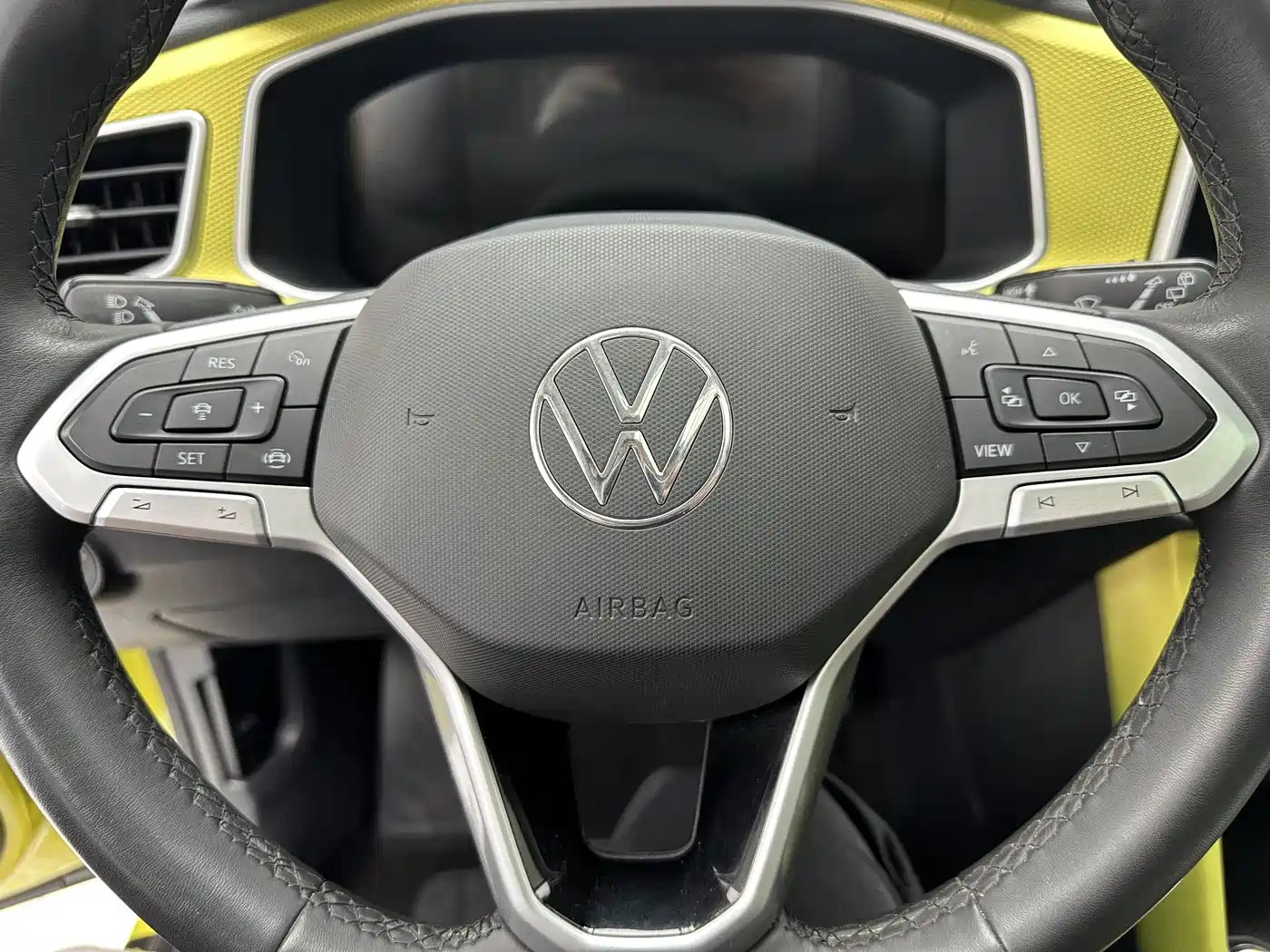 Volkswagen T-ROC 2023 280TSI DSG 2WD Time Edition фото 14