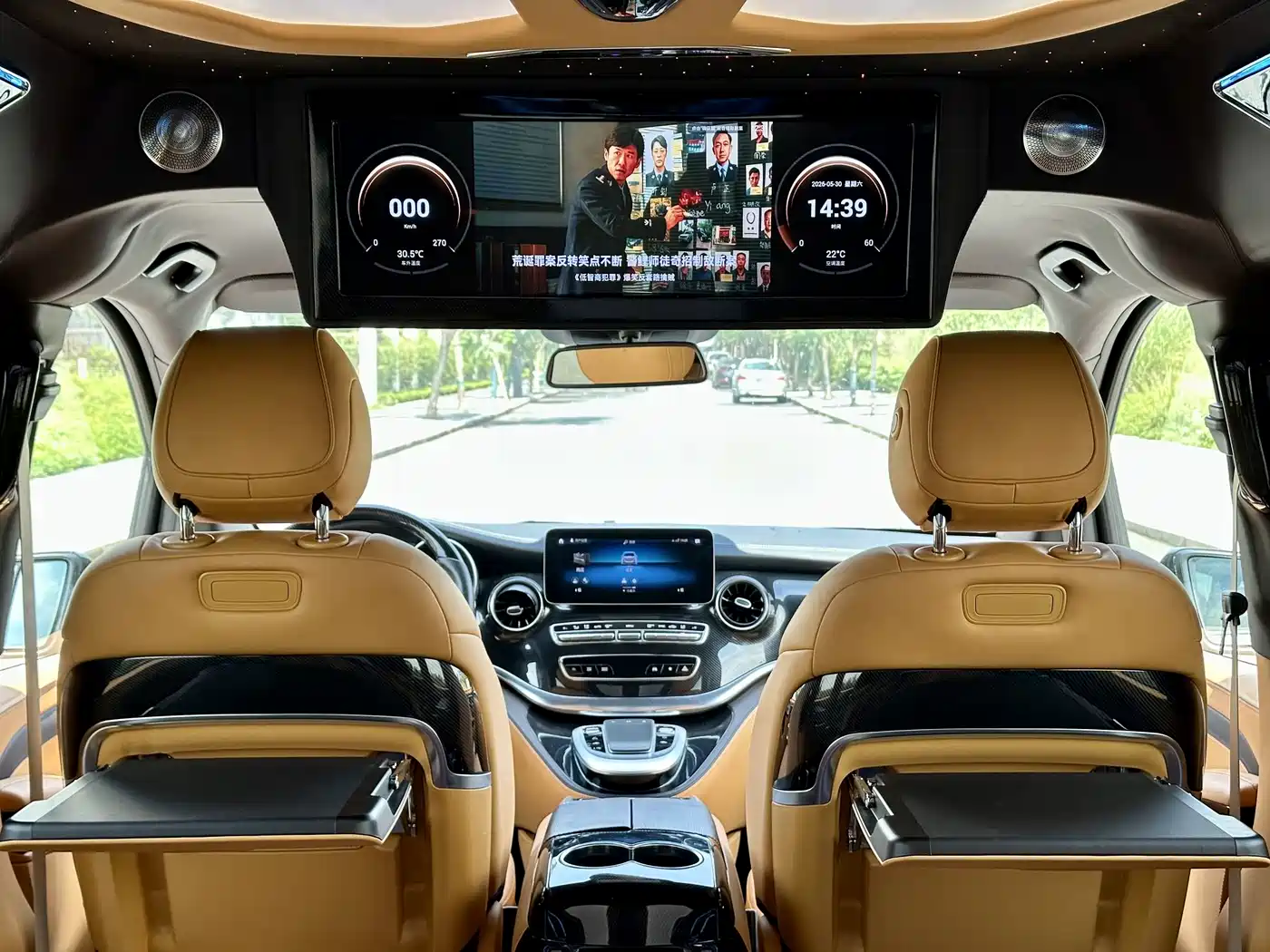 Mercedes-Benz V-Class 2022 V 260 L Long Wheelbase Luxury Edition фото 10