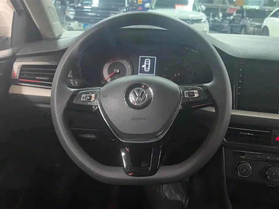 Volkswagen Lavida 2019 1.5L Automatic Comfort Edition China VI фото 15
