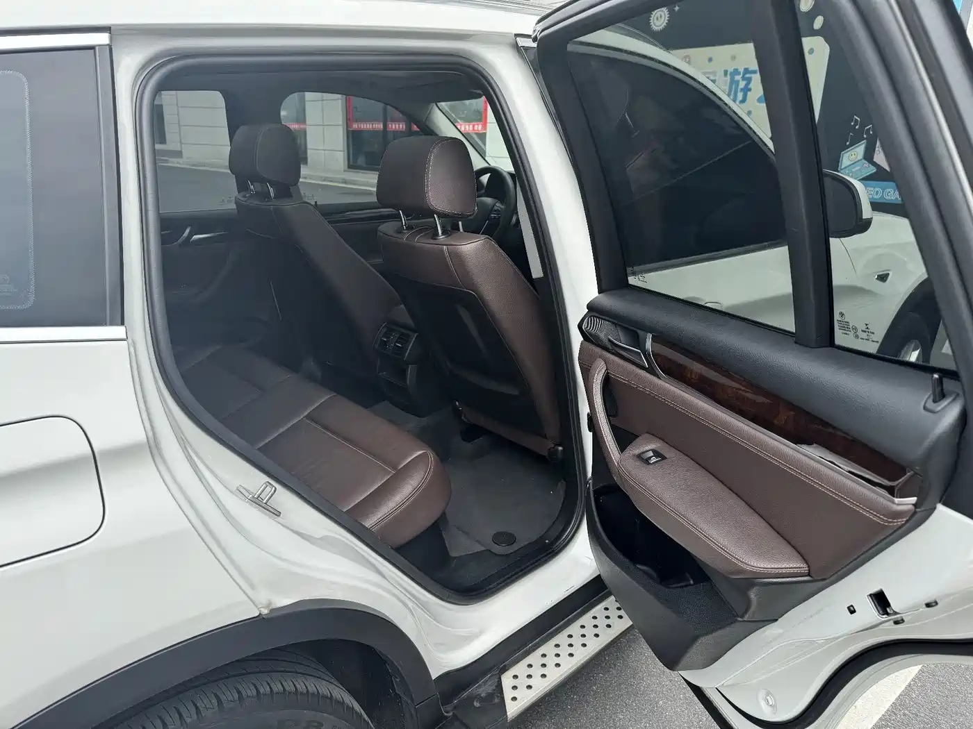 BMW X3 (Import) 2014 xDrive20i X Design Package фото 6