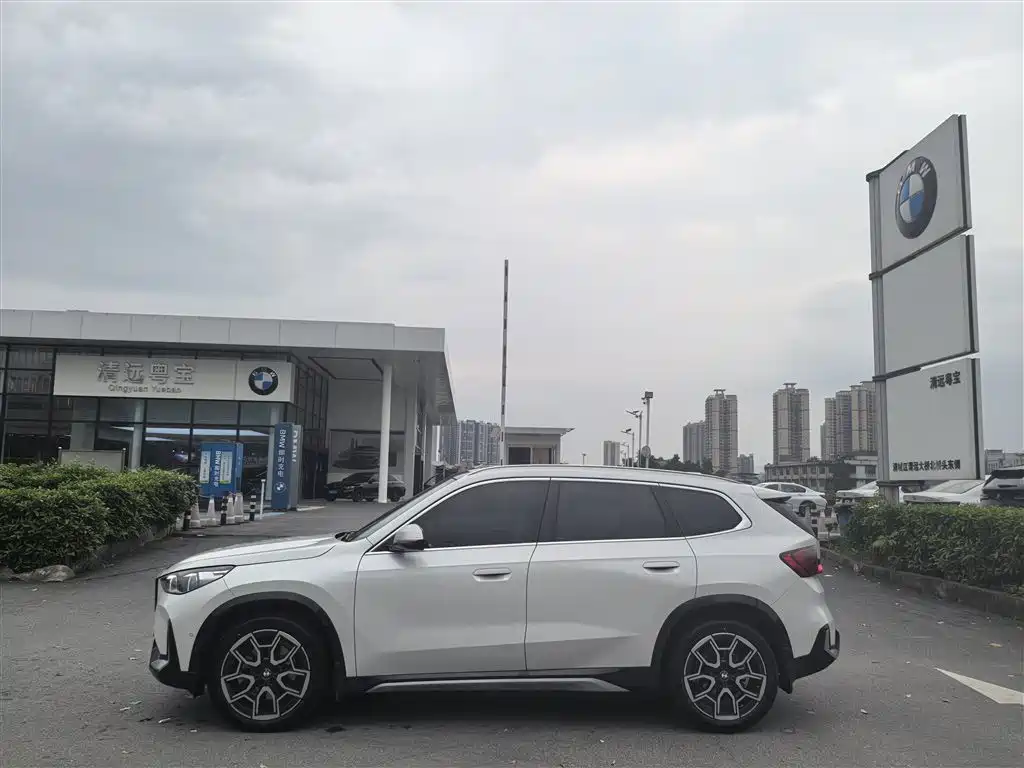BMW X1 2024 sDrive25Li X Design Package фото 3