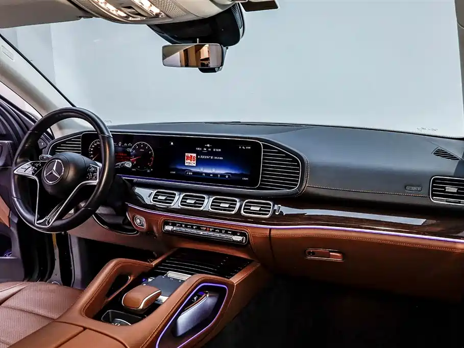 Mercedes-Benz GLE 2024 GLE 350 4MATIC Fashion фото 33