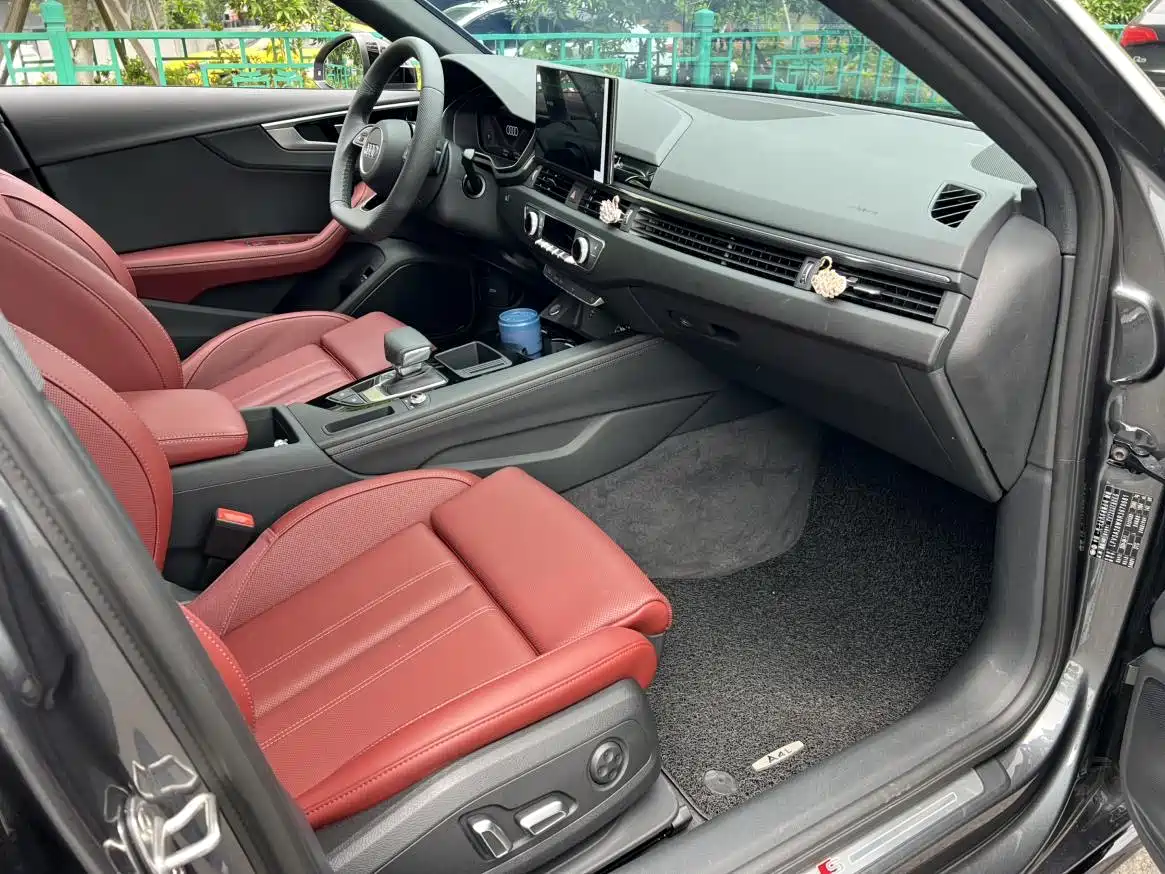 Audi A4L 2024 40 TFSI Luxury Dynamic фото 8