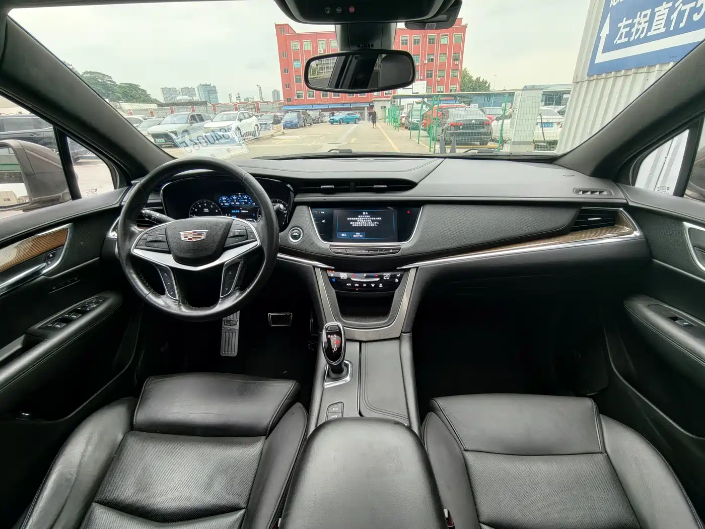 Cadillac XT5 2016 28T AWD Premium Model фото 11
