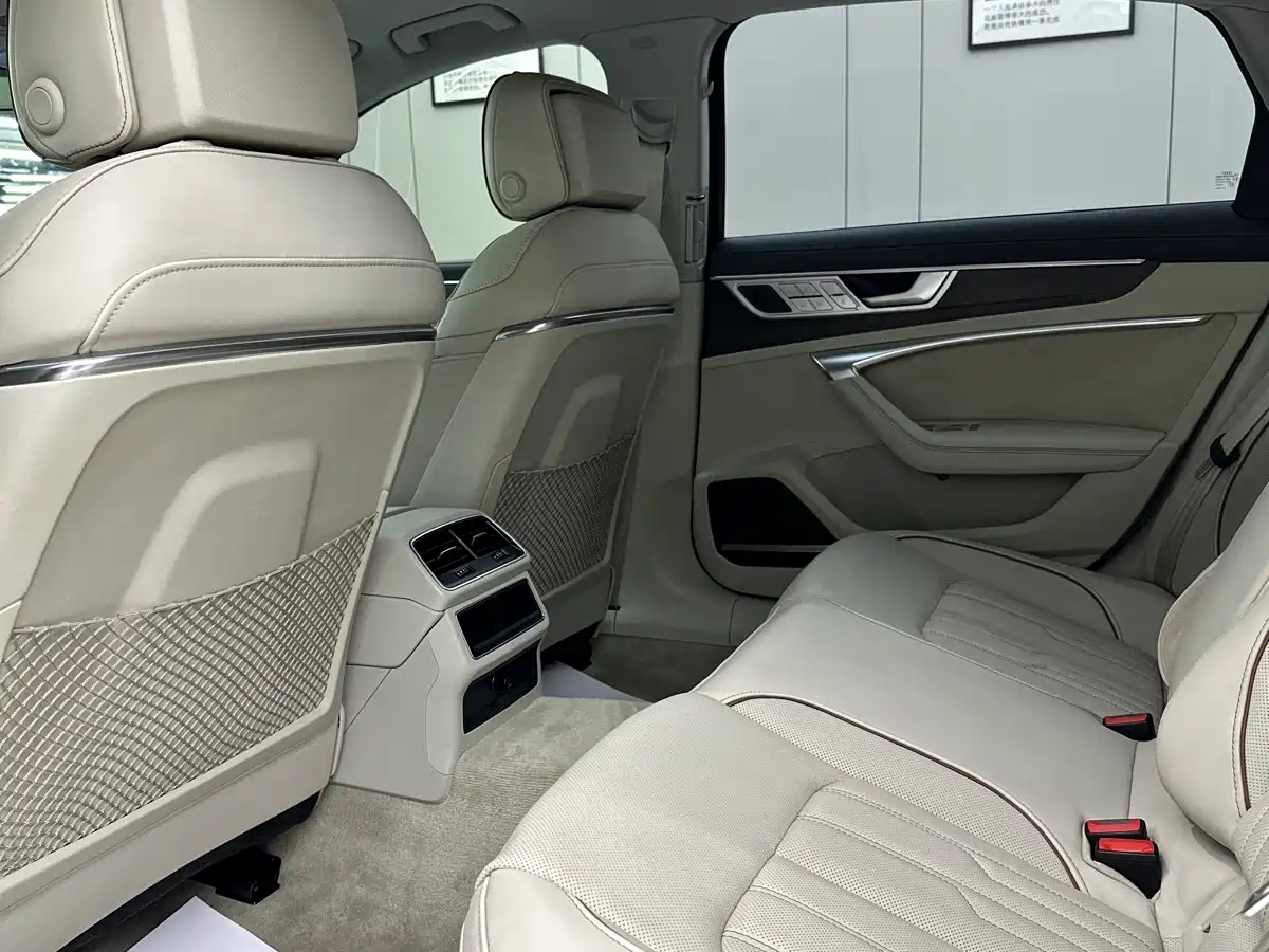 Audi A6L 2021 55 TFSI quattro Premium Dynamic фото 9