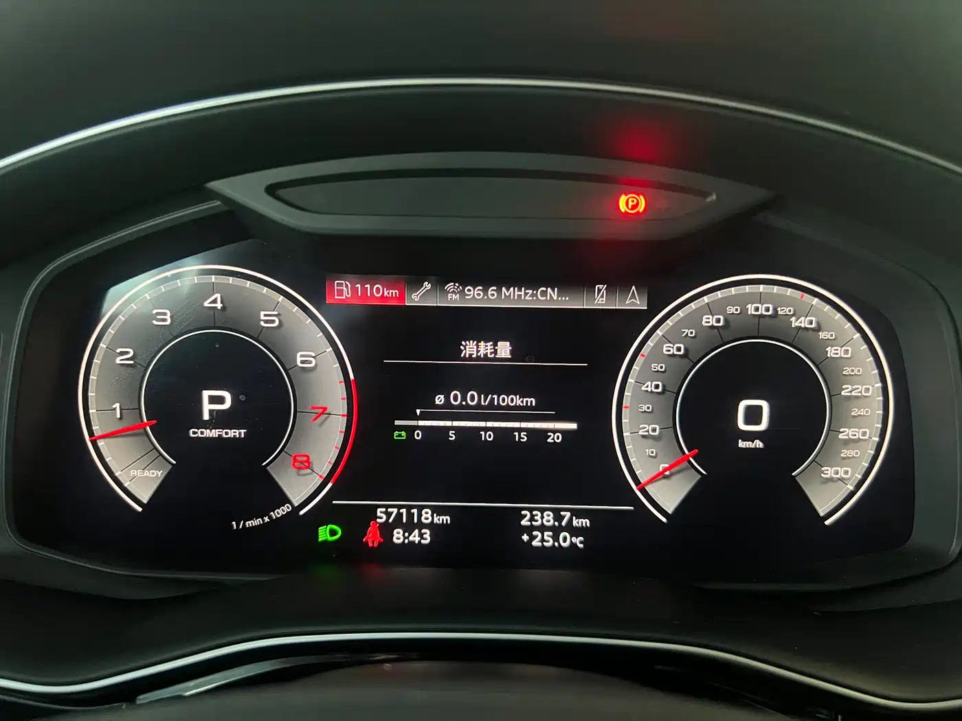 Audi Q8 2022 55 TFSI Luxury Dynamic фото 6