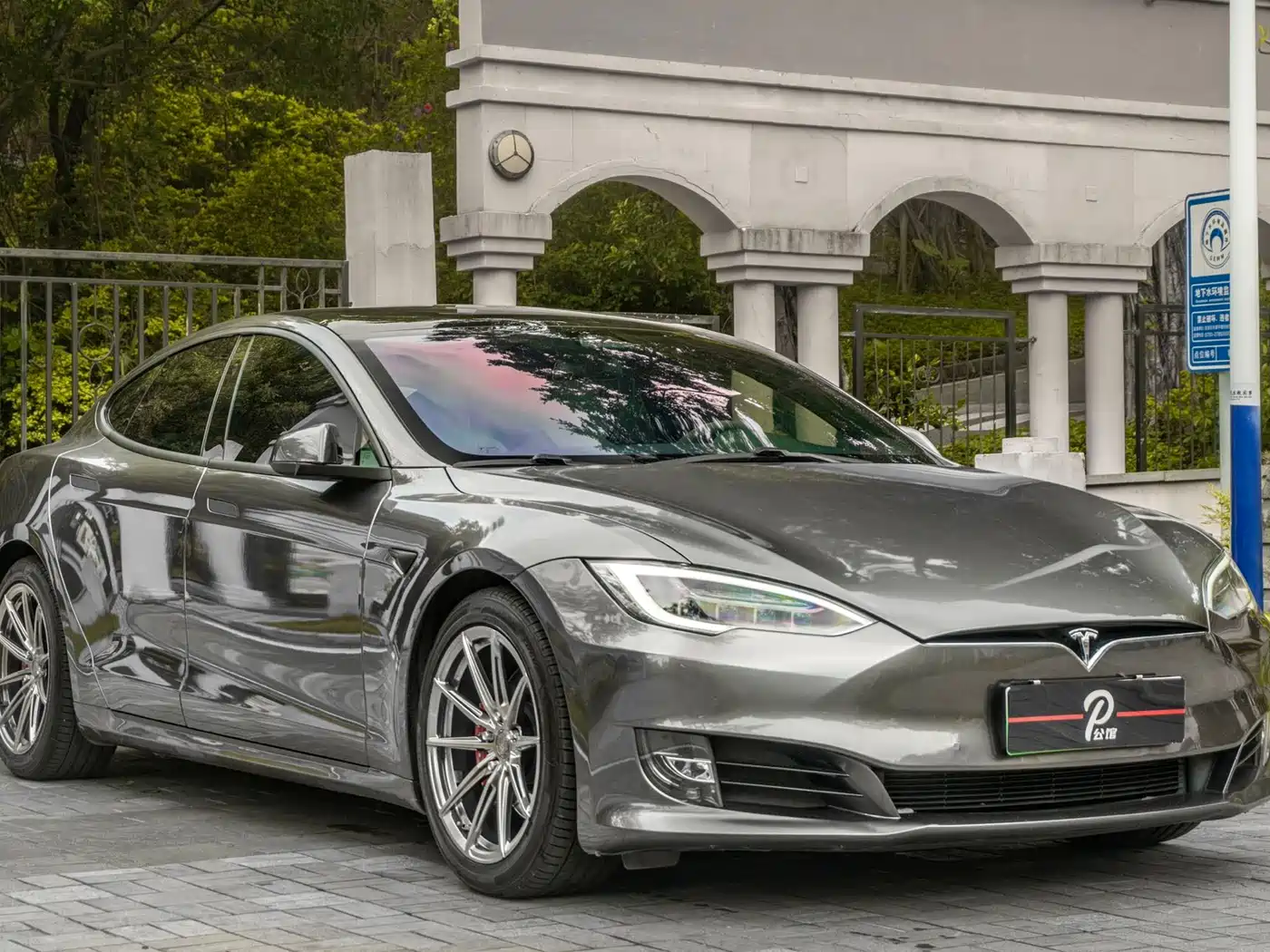 Tesla Model S 2019 Performance High-performance Version