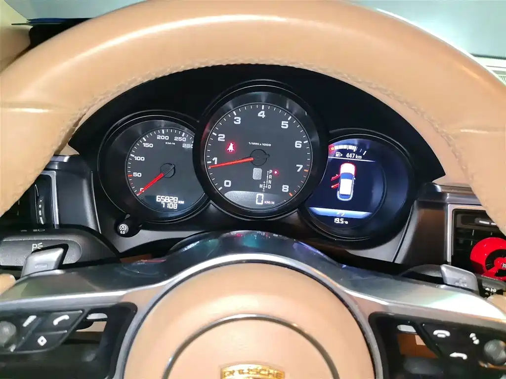 Porsche Macan 2014 Macan 2.0T фото 4