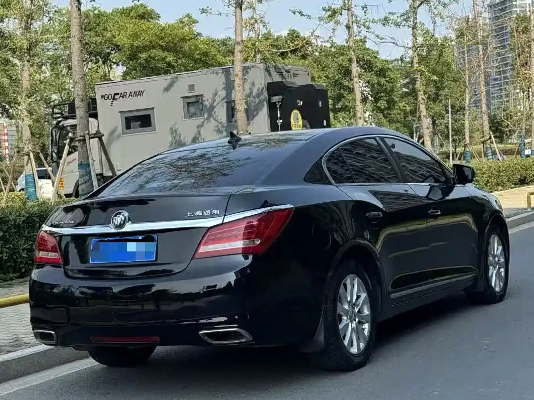 Buick LaCrosse 2013 2.0T SIDI Technology фото 5