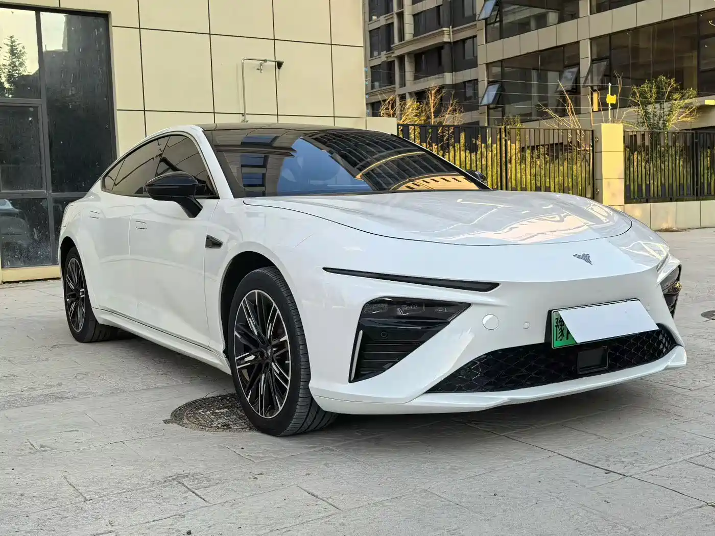 Nezha Auto Nezha S 2024 2024 Model Range Extender 1060 Lite