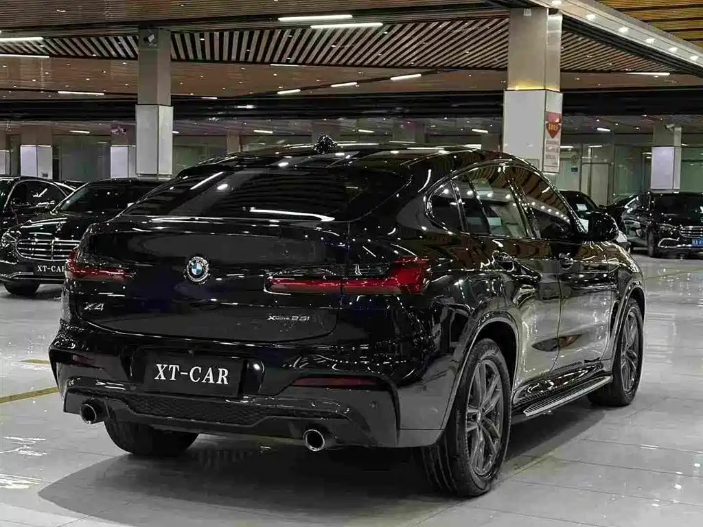 Фото 9 - BMW X4