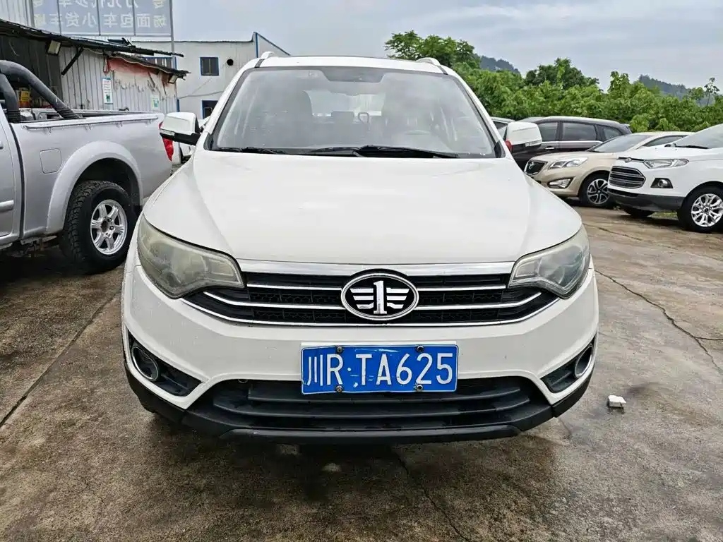 FAW Senya R7 2016 2016 1.6L Manual Intelligent