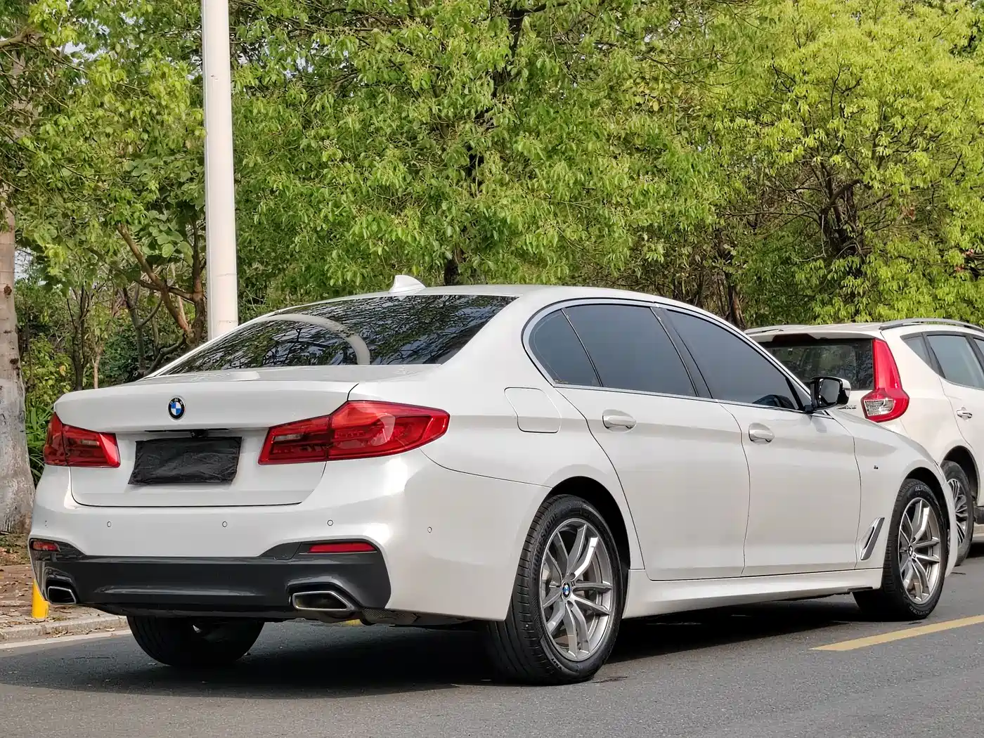 BMW 5 Series 2020 525Li M Sport Package фото 13