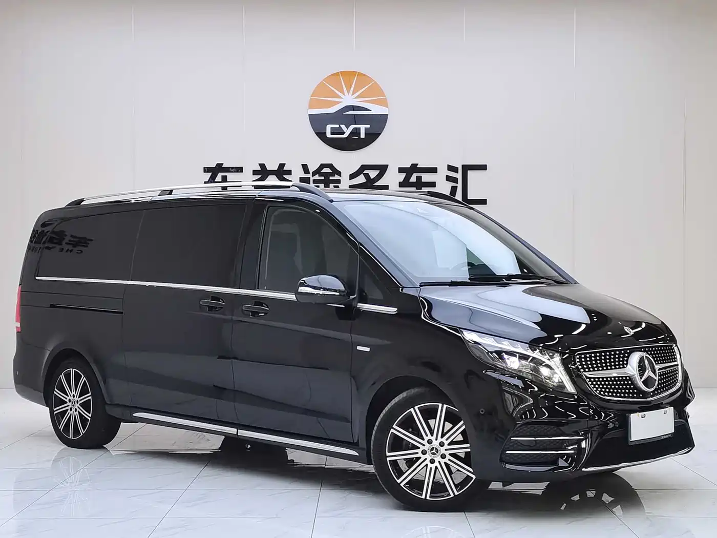 Mercedes-Benz V-Class 2022 V 260 L Long Wheelbase Luxury Edition фото 3