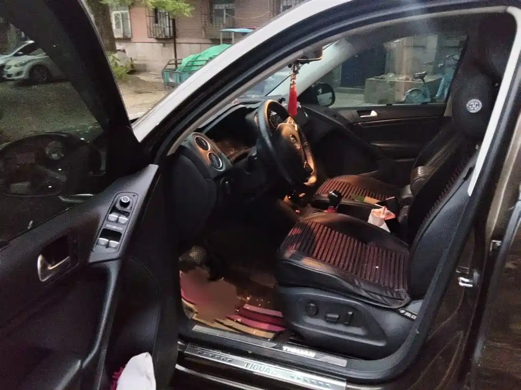 Volkswagen Tiguan 2015 1.8TSI Automatic 2WD Highline фото 14