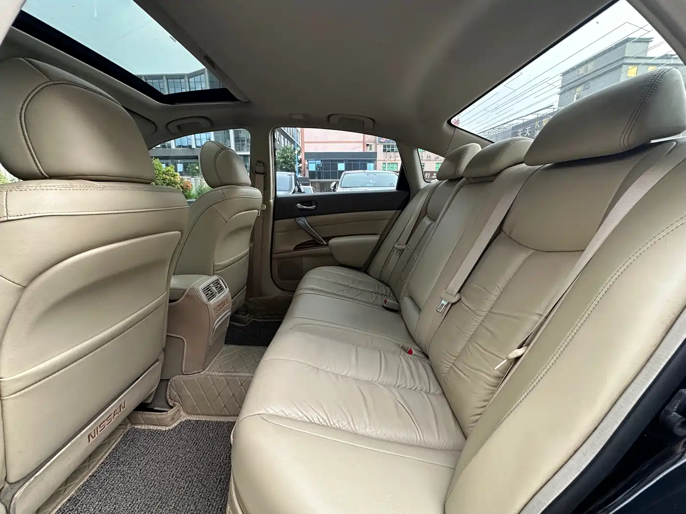 Фото 4 - Nissan Teana