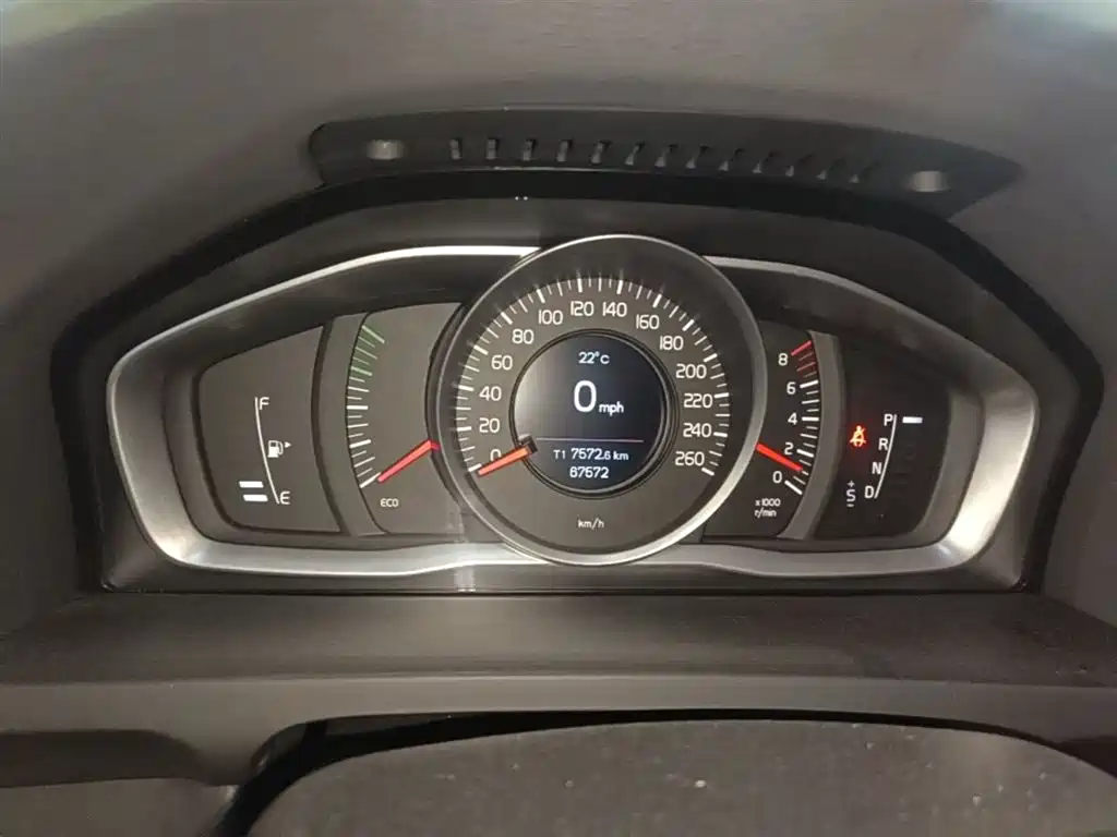 VOLVO S60