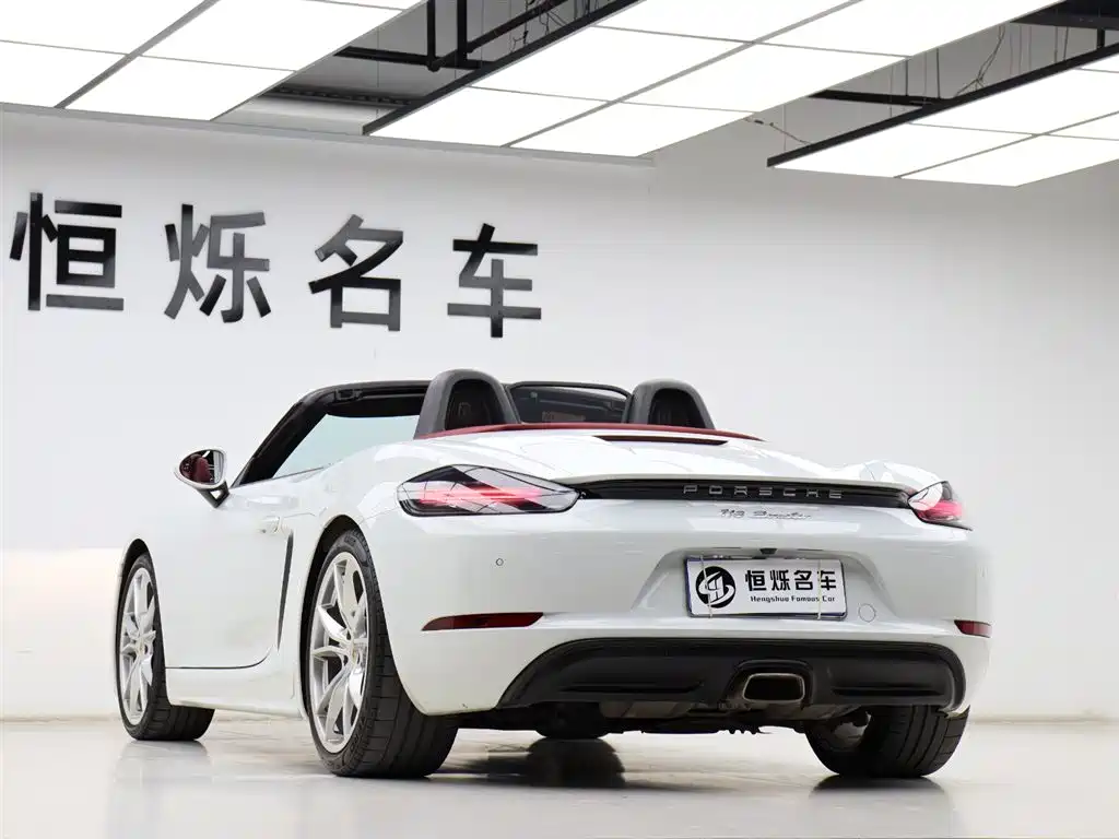 Porsche 718 2022 Boxster 2.0T фото 20