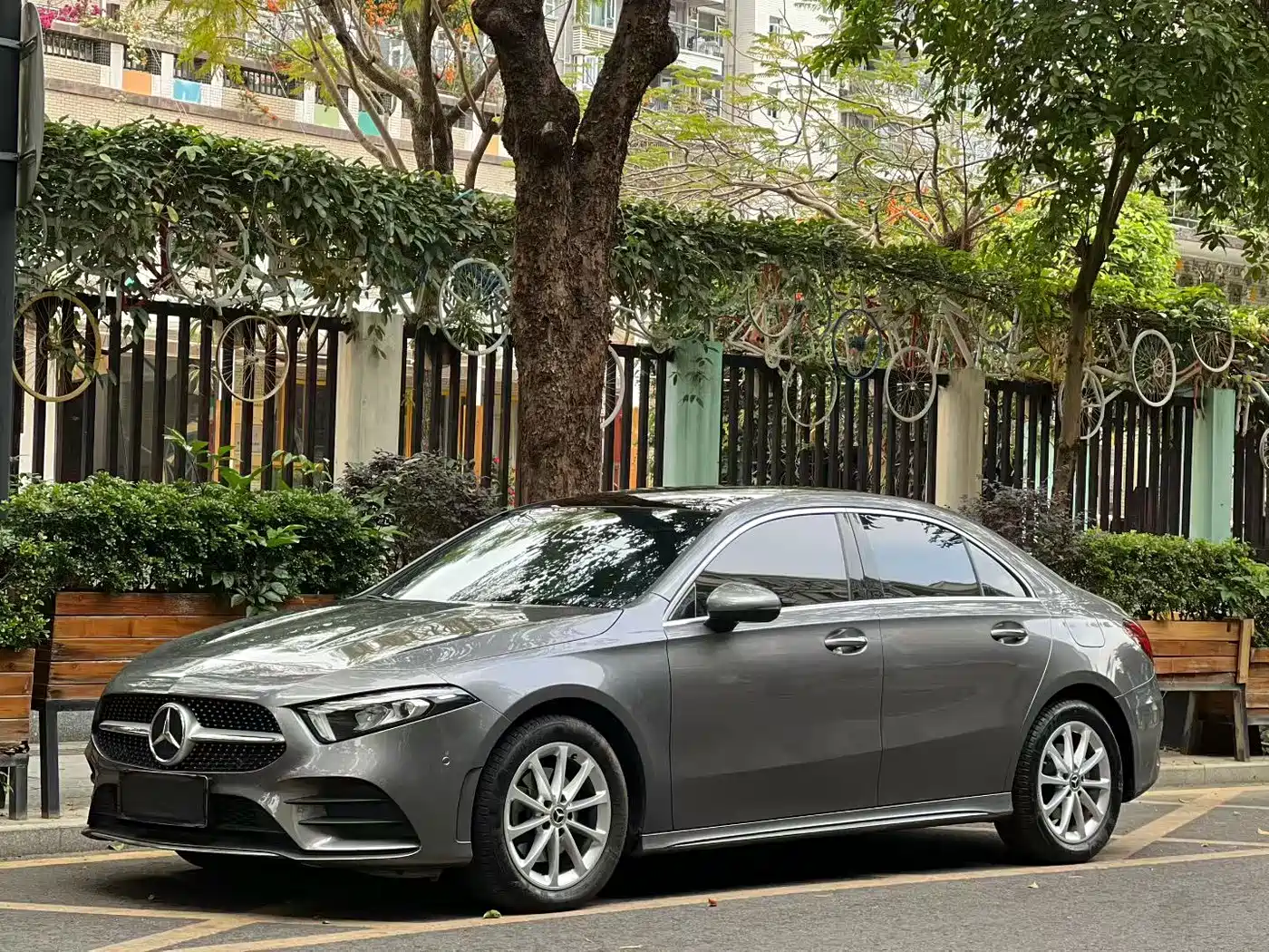 Mercedes-Benz A-Class 2022 Facelift A 200 L Sport Sedan Dynamic