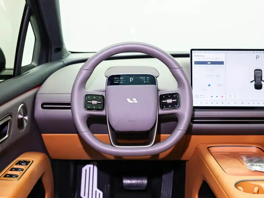Li Auto i6 2026 2025 2WD Base Model