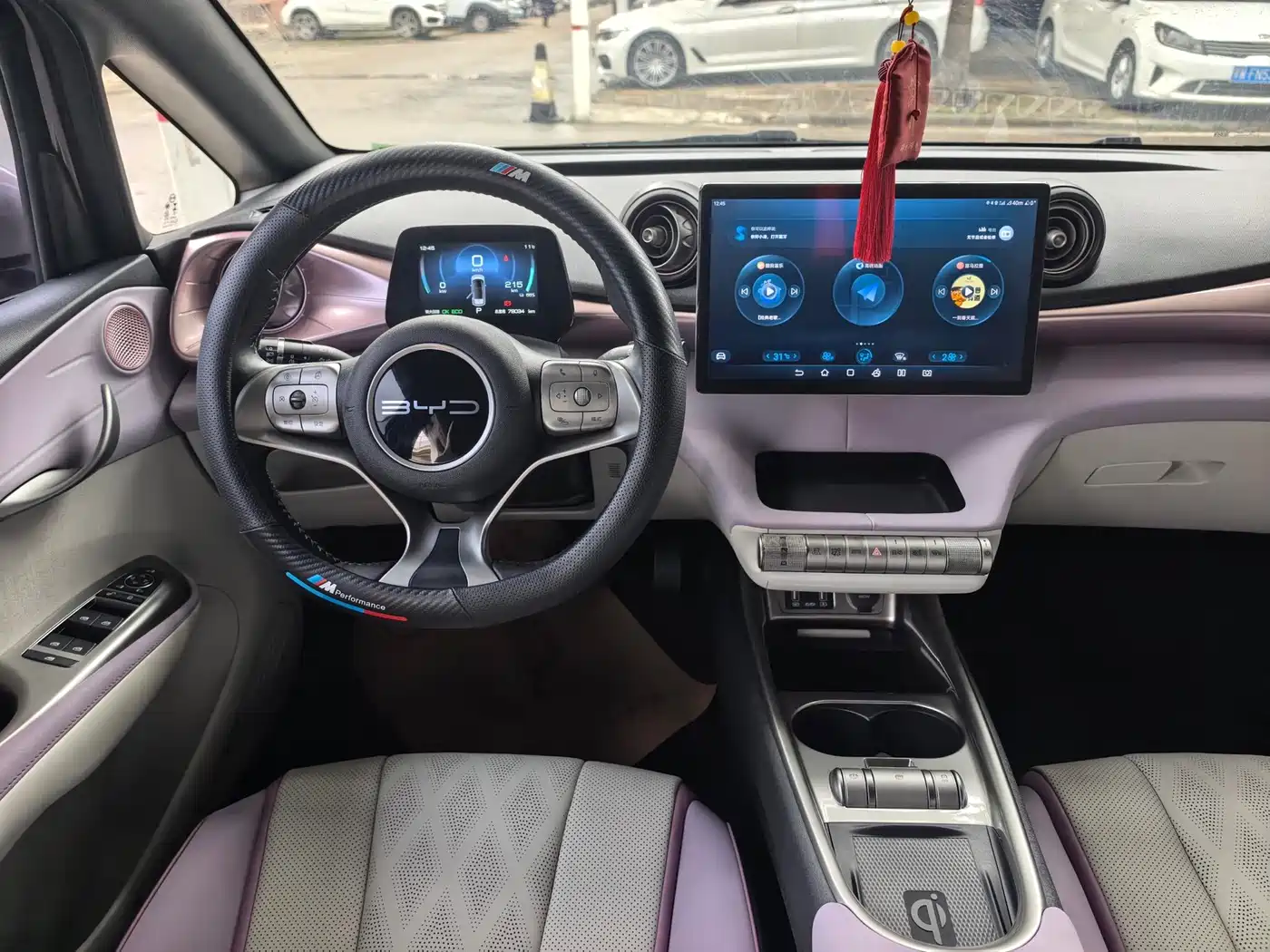BYD Dolphin 2023 420km Fashion Edition фото 6
