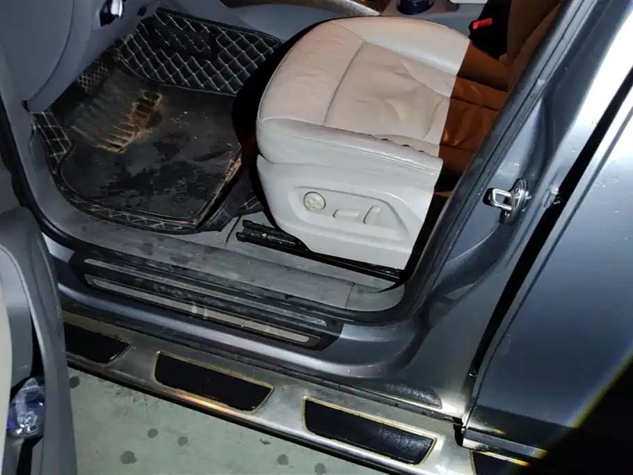 Audi Q5 2011 2.0TFSI Luxury фото 9