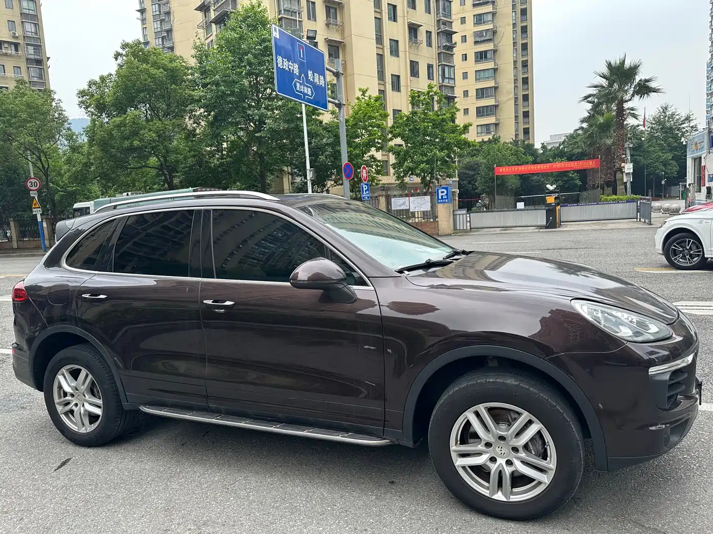Porsche Cayenne 2015 Cayenne 3.0T фото 4